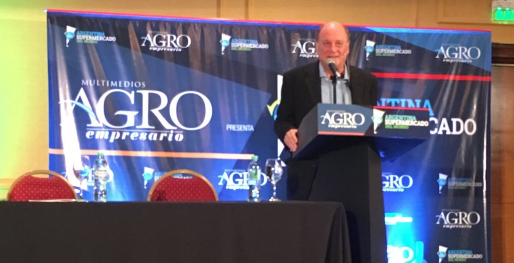 Buenos Aires, junio de 2017 – El pasado 15 y 16 de junio se llevó a cabo en el Hotel Sheraton, la exposición de ideas más grandes del país organizada por Agro Empresario, Argentina Supermercado del Mundo 2017, y de la que participaron políticos, empresarios, inversores y productores.