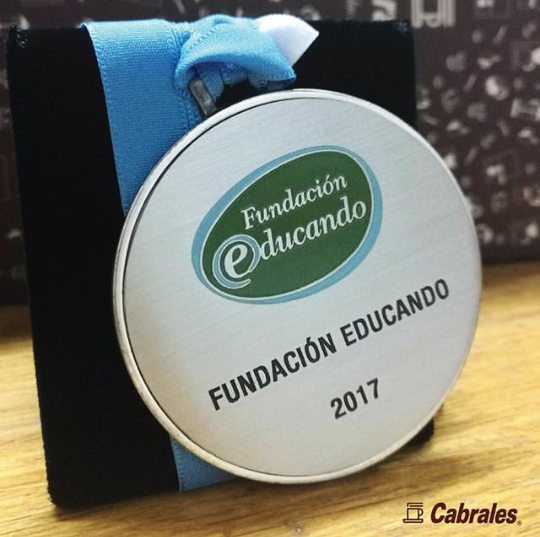 La medalla fue entregada a Martín Cabrales durante la Gala a beneficio que se realizó el pasado 19 de Septiembre en el Hotel Alvear.